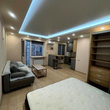 Оренда 1к квартири Печерськ Київ Саперне поле