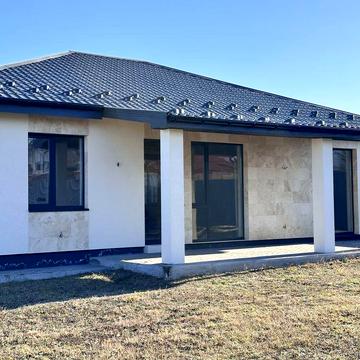 Продаж будинка з максииальним наповненням. Буча