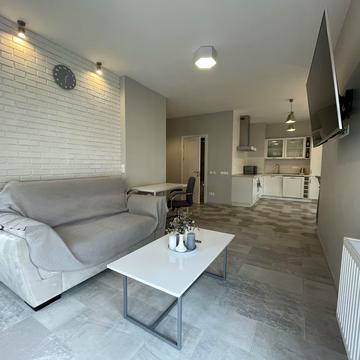 Самійла Кішки вул. (Маршала Конєва), 12