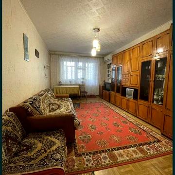 Продам 1комнатную КРУПНОГАБАРИТНУЮ квартиру на левом берегу