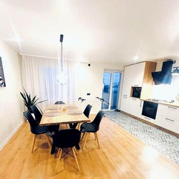 Продам ексклюзивну 4-и к/к біля Дендропарку - 119м². ЖК ОСББ Європейський