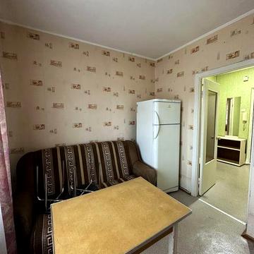 Сдам 1-комн. квартиру вул. Героїв Дніпра 22а, метро 5 хв