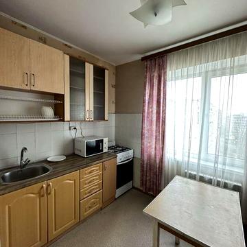 Сдам 1-комн. квартиру вул. Героїв Дніпра 22а, метро 5 хв