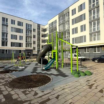 Продаж квартири на Сихові