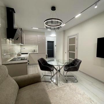 Набережно-Рибальська вул., 27