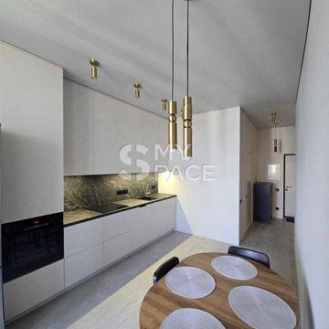 Продається 1 к.кв., ЖК Manhattan, Берестейський проспект 11 к. 1 ЖК Manhattan