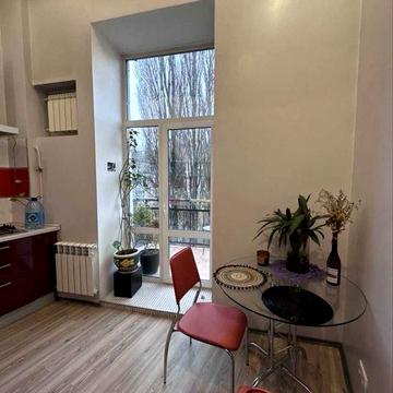 Продам квартиру Історичний центр 42м Вул. Рейтерська Золоті Ворота