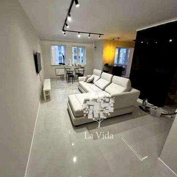 Продаж 2к квартири Ахматової 13 Позняки