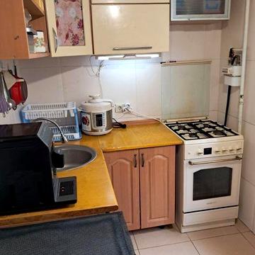 Продам двухкімнатну квартиру вул Вацлава Гавела 50 без % .