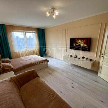 ЖК "Патріотика" 1кім., 44м2/ Держ. програми/ метро Осокорки, Позняки. ЖК Патріотика