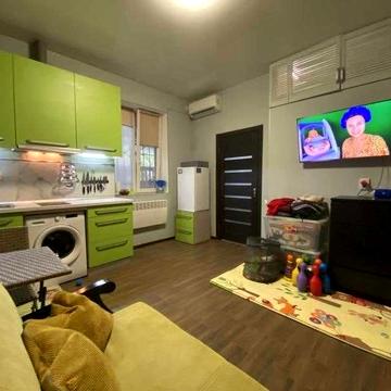 Продам смарт-квартиру біля парку Машинобудівників