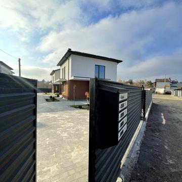 Продаж збудованих котеджів по ціні квартири