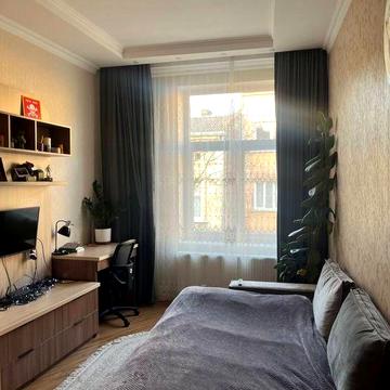 Продаж 1- кімнатної квартири по вул. Головацького