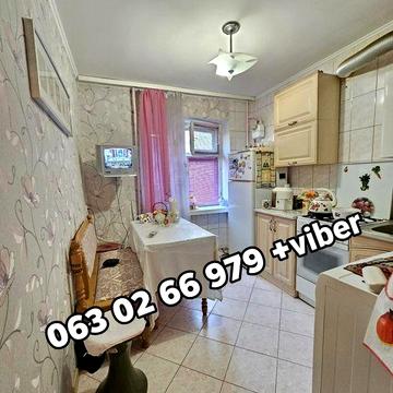 Продам 2-кім квартиру, район дитячої поліклініки