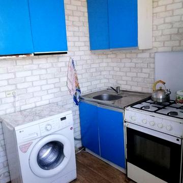 Сдам 1 комнатную квартиру на ул. Ж.Кюри , цена 3500 грн