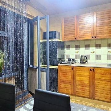 Оренда 2к розд квартири, метро Нивки, Берестейська