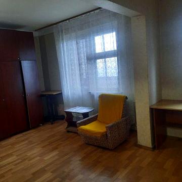 сдам большую 1-к.квартиру с мебелью и техникой на Куреневке