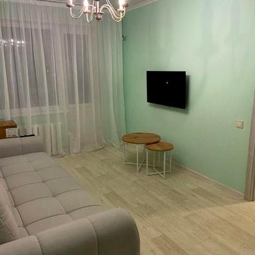 Сдам РЕАЛЬНУЮ 2-х кварт. пр. Слобожанском к-тр Правда,свежий капремонт