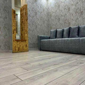 Сдам 3 комнатную квартиру на просп.Яворницкого 108