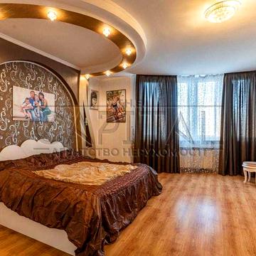 Продаж 5к у квартиру на Дніпровській набережній 19а Осокоркі