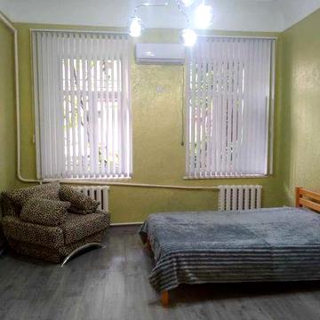 Здамкварт. в Центрі Одеси на Пушкінській розі Єврейської є паркомісце