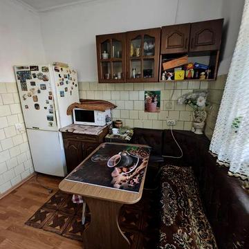 Терміново здається 2 км кварт р-н парку Шевченка, вільна, ключі!