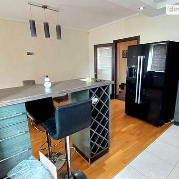 Довгострокова оренда 4к Квартира Панча Петра вулиця