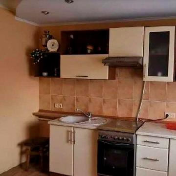 ₴ Продаю частину будинку в Колоденці