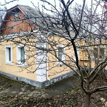 Продається будинок Жуляни.