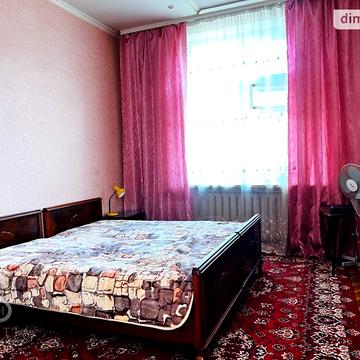 Продаж 3к Квартира Театральна вулиця