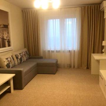 Оренда 2к Ярослава Гашека 8а, Ленінгр.пл., Нова !!