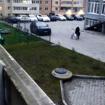 Терміново продам! Двокімн. кварт50,7 м2 вул.Смакули 8 (2 пов. )новобуд