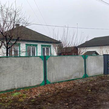 Продам добротний дім