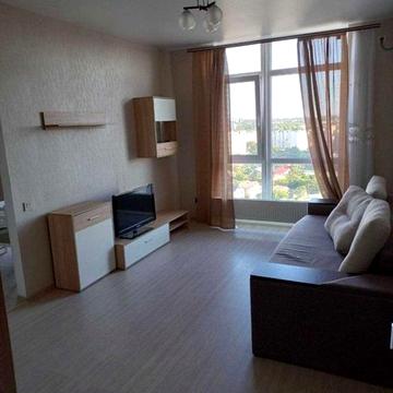 Михайла Грушевського вул., 30г