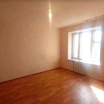 Продам 2-кімн. квартиру, Дніпровський р-н., Алматинська вул. 41б