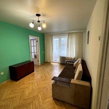 Здам 3-х кімнатну квартиру центр ВЛАСНИК