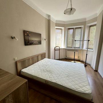 ЦЕНТР! Продам Гарну 2 кімн.кв по вул.Коцюбинського 3 школа