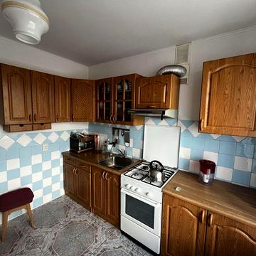 Продам 3-х кімнатну квартиру