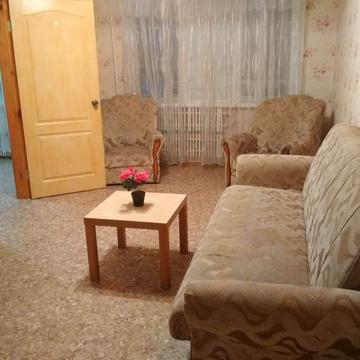 Нескорених вул. (Героїв Праці), 12г