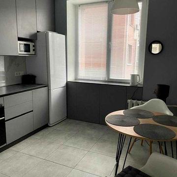 Оренда 2к.кв., окремі, ремонт. Центр.