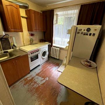 Продам 1ком.квартиру на левой стороне.