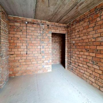 Старокостянтинівське шосе, 20/8