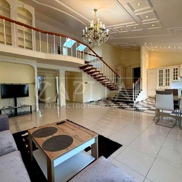 Оренда квартири,  вул. Мирного Панаса, Печерськ