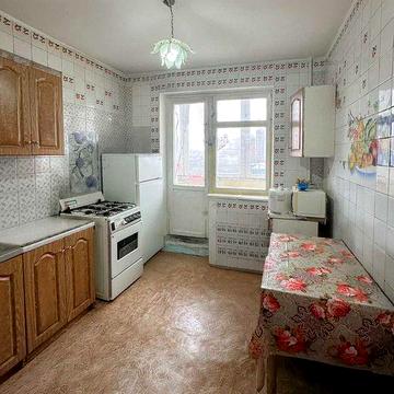 Архітектора Вербицького 22/1 Дарницький район. Харківська метро пішки.