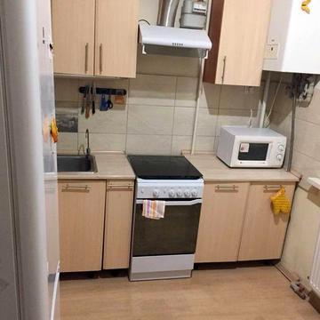 Сдам 2х комнатную квартиру пр. Науки, ул.Лазаряна 4, ДИИТ