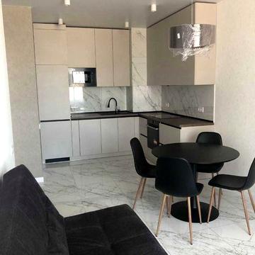 Чудова евротрьошка, ЖК Варшавський, 70кв, можна твар