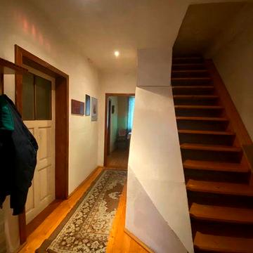 Здам в оренду будинок з гаражем