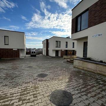 Продаж 3к Дім Зелена вулиця