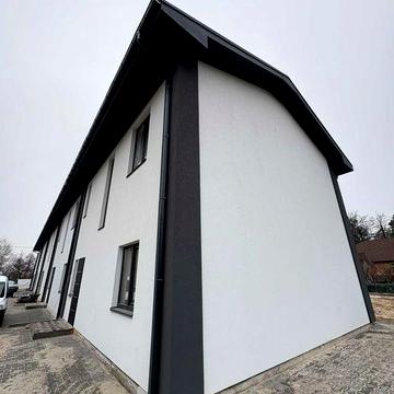 Таунхаус в Ірпіні з власним двориком