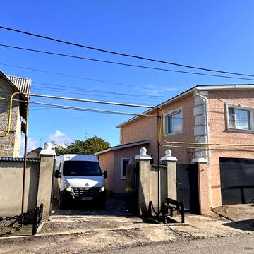 Два дома по цене одного в 15 мин от центра города рядом Слободка